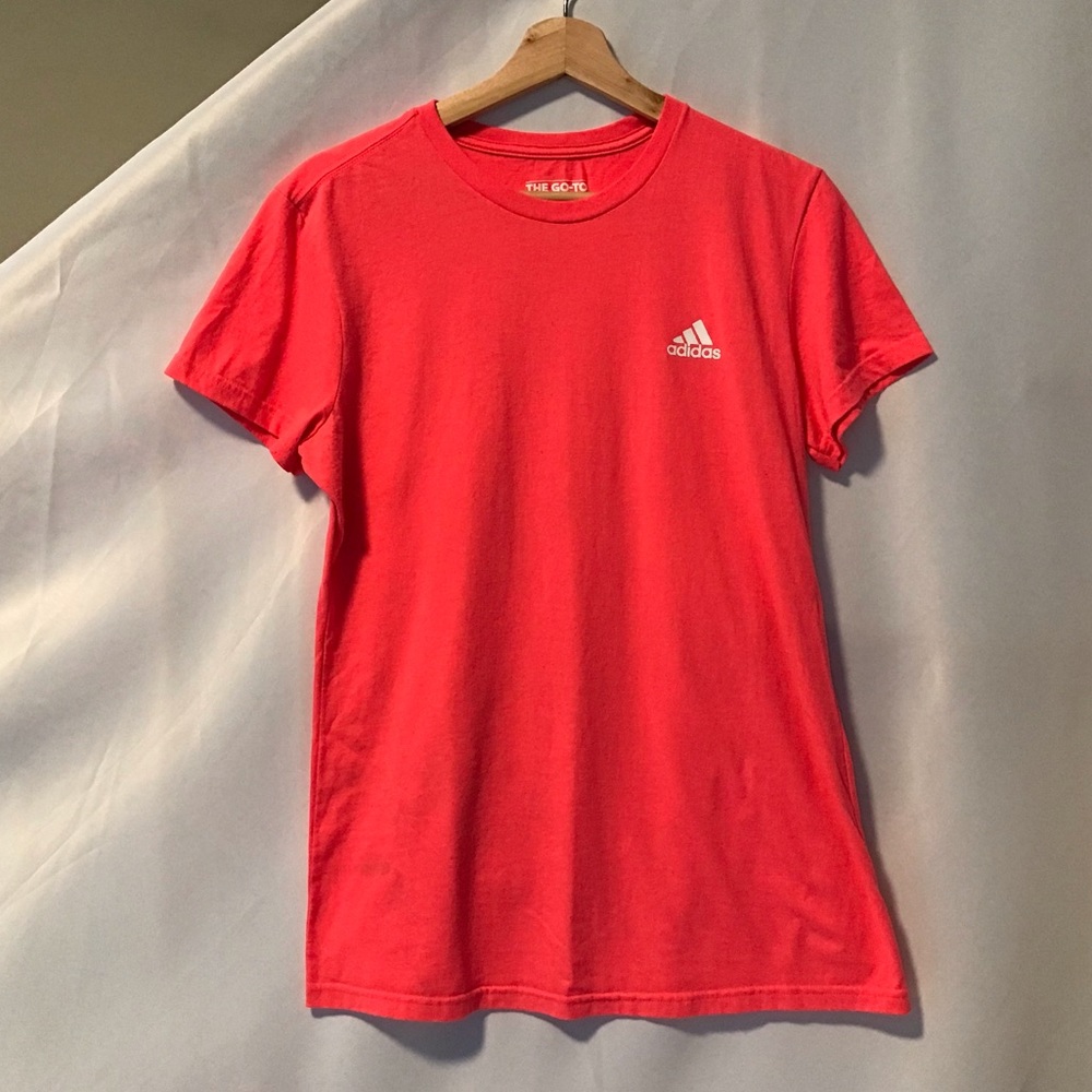 Adidas tee